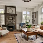 Couette-café A Casa Nostra - Huiselijk En Gezellig Overnachten - Exclusief Ontbijt Well (Limburg)