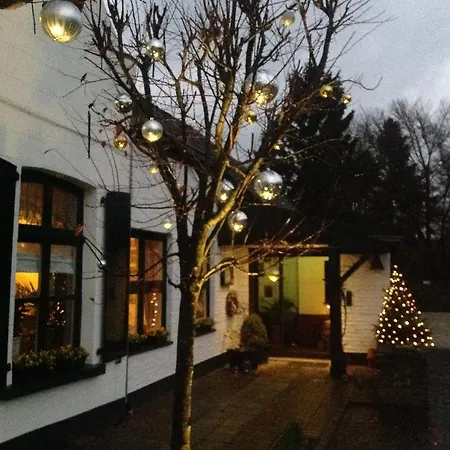 فندق مبيت وإفطار A Casa Nostra - Huiselijk En Gezellig Overnachten - Exclusief Ontbijt 3*