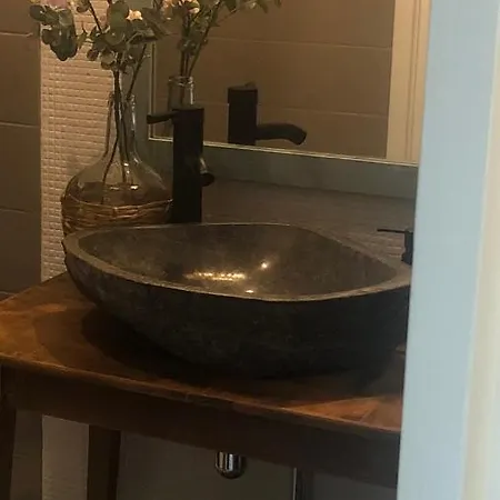 Bed & Breakfast A Casa Nostra - Huiselijk En Gezellig Overnachten - Exclusief Ontbijt Well (Limburg)