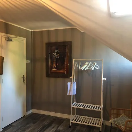 Bed & Breakfast A Casa Nostra - Huiselijk En Gezellig Overnachten - Exclusief Ontbijt 3*