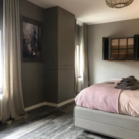 Bed & Breakfast A Casa Nostra - Huiselijk En Gezellig Overnachten - Exclusief Ontbijt 3*