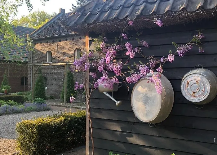 فندق مبيت وإفطار A Casa Nostra - Huiselijk En Gezellig Overnachten - Exclusief Ontbijt ليمبورخ