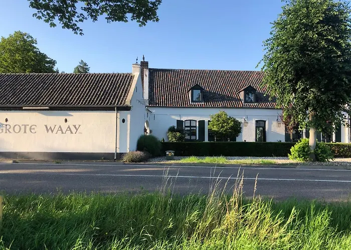 فندق مبيت وإفطار A Casa Nostra - Huiselijk En Gezellig Overnachten - Exclusief Ontbijt ليمبورخ