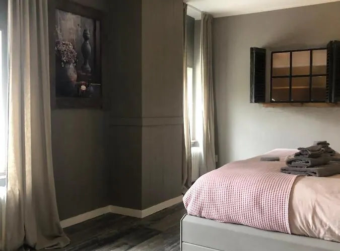 فندق مبيت وإفطار A Casa Nostra - Huiselijk En Gezellig Overnachten - Exclusief Ontbijt 3*