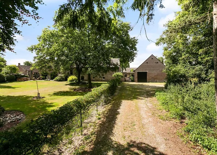 A Casa Nostra - Huiselijk En Gezellig Overnachten - Exclusief Ontbijt فندق مبيت وإفطار 3*